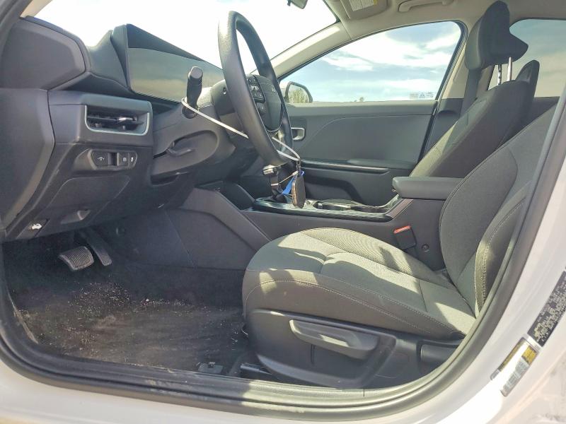 2025 Kia K4 მანქანა იყიდება აუქციონზე, vin: 3KPFT4DE2SE164908, აუქციონის ნომერი: 46125526