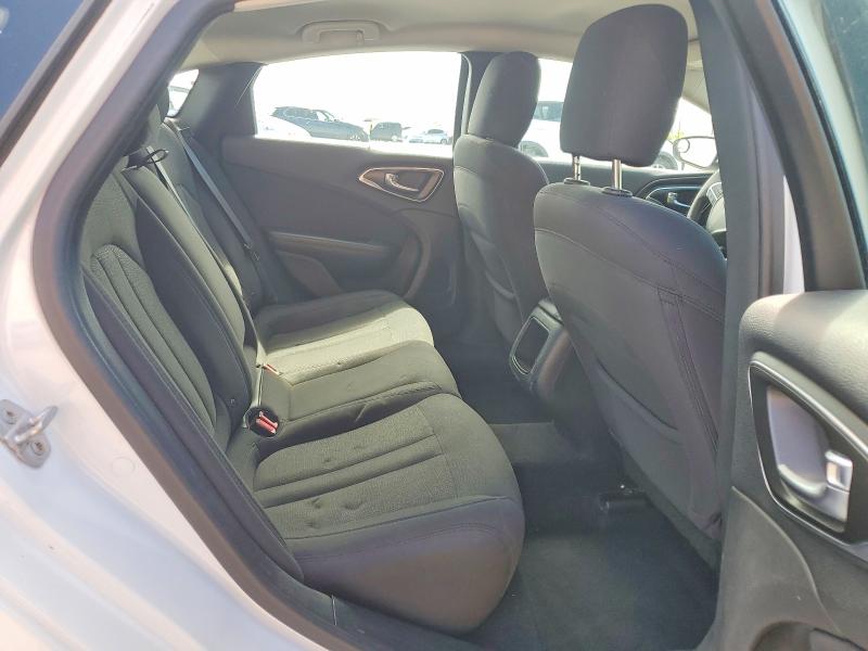 46448956 :رقم المزاد ، 1C3CCCAB9GN140880 vin ، 2016 Chrysler 200 مزاد بيع