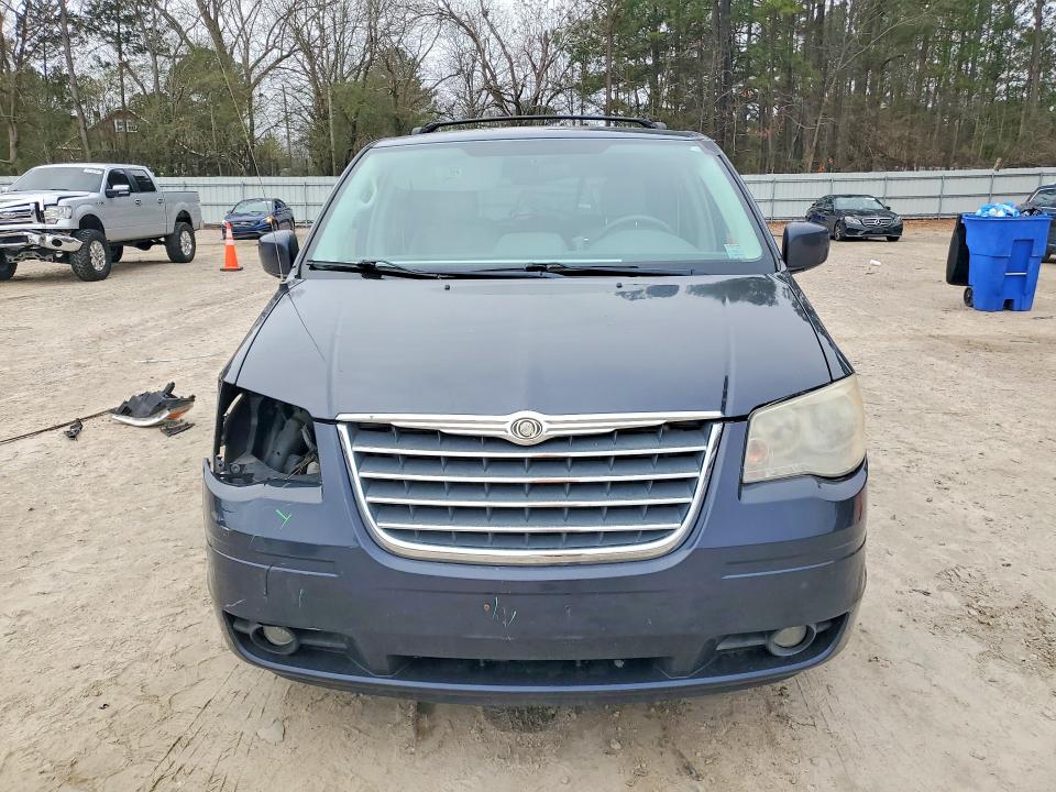 2009 Chrysler Town & Country მანქანა იყიდება აუქციონზე, vin: 2A8HR54139R581918, აუქციონის ნომერი: 79088675