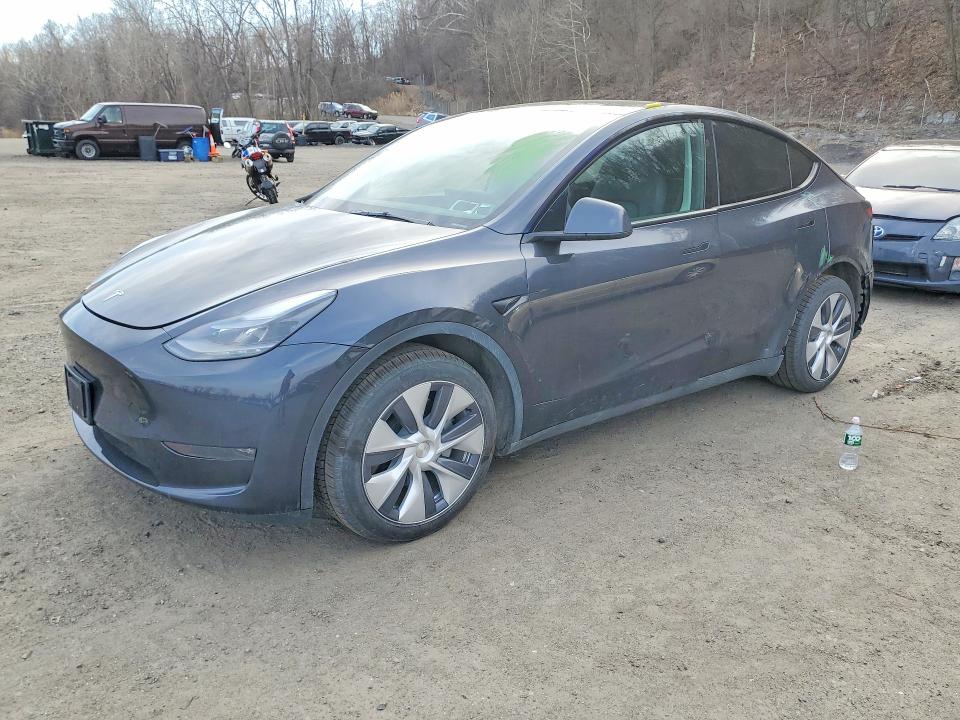 47910086 :رقم المزاد ، 7SAYGDEE2RA277175 vin ، 2024 Tesla Model Y مزاد بيع