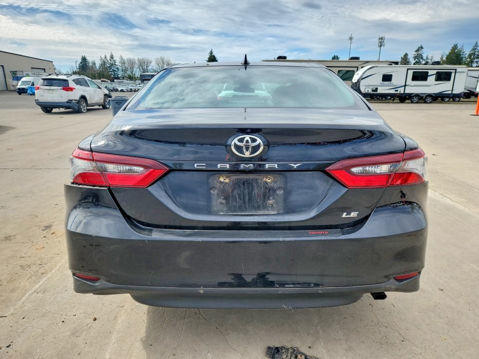 Aukcja sprzedaży 2022 Toyota Camry, vin: 4T1C11AK7NU617410, numer aukcji: 46756496