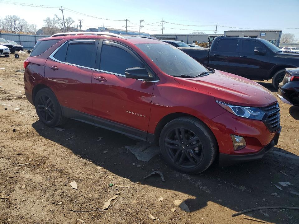 Продажа на аукционе авто 2021 Chevrolet Equinox, vin: 2GNAXUEV0M6117013, номер лота: 47109626