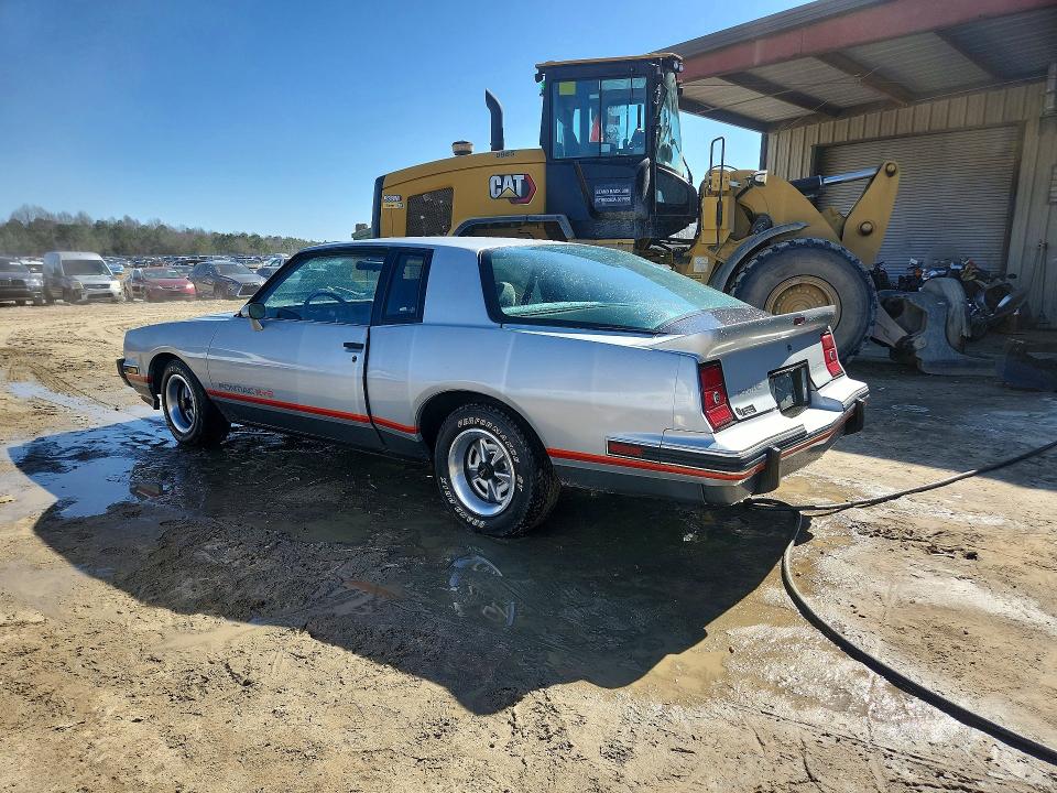 79394165 :رقم المزاد ، 2G2GJ37H1G2288116 vin ، 1986 Pontiac Grand Prix مزاد بيع