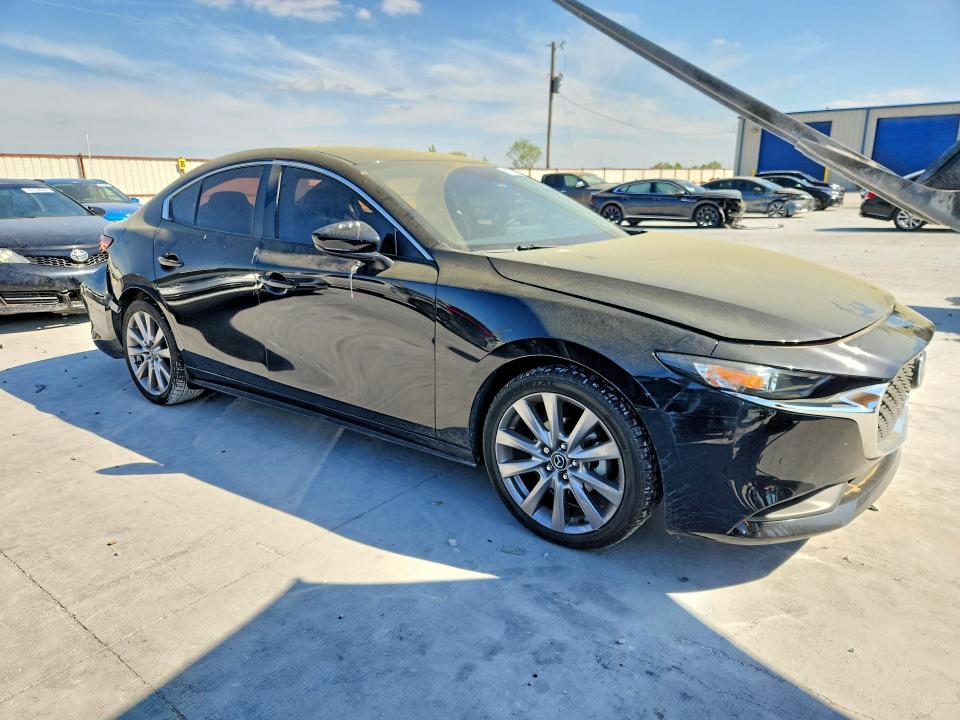 47371256 :رقم المزاد ، 3MZBPABL3MM253671 vin ، 2021 Mazda 3 مزاد بيع