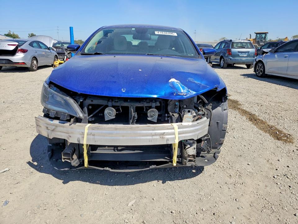 2015 Chrysler 200 მანქანა იყიდება აუქციონზე, vin: 1C3CCCAB0FN657712, აუქციონის ნომერი: 41838396