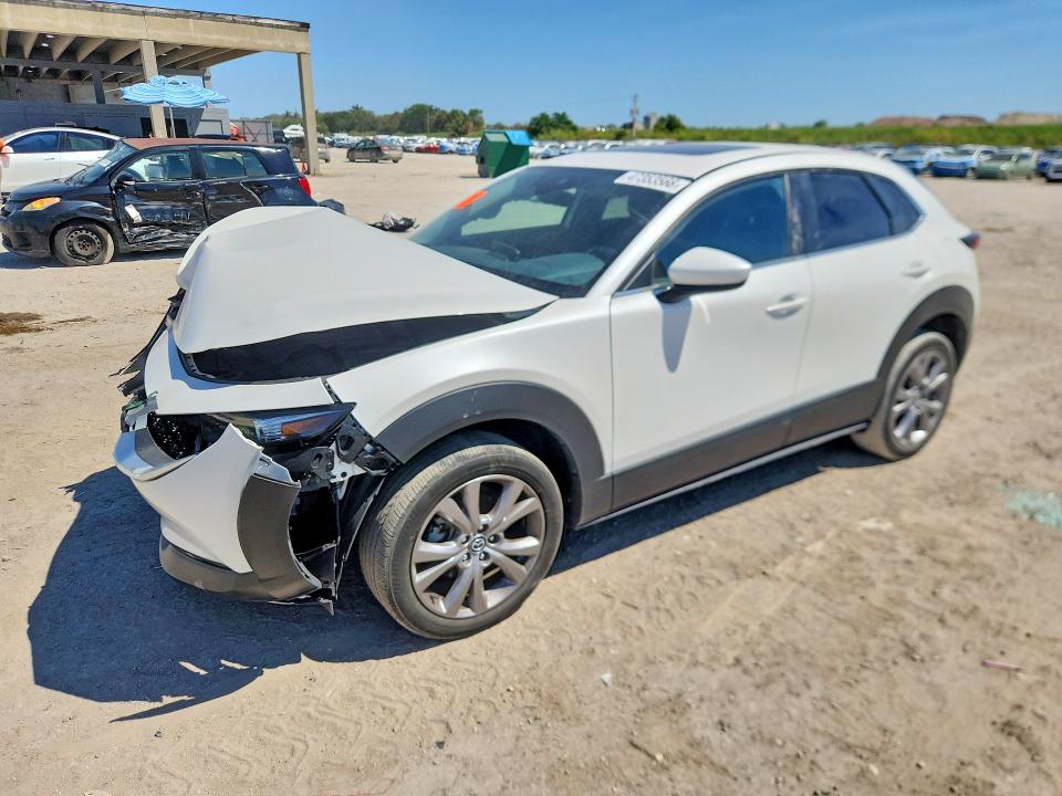47353566 :رقم المزاد ، 3MVDMACL8MM239041 vin ، 2021 Mazda Cx-30 مزاد بيع