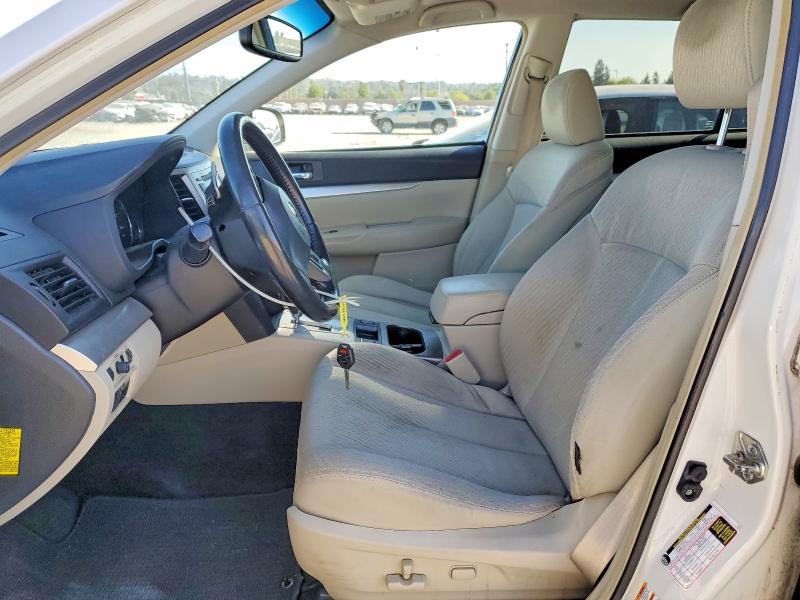 46548496 :رقم المزاد ، 4S4BRCCC4C3268179 vin ، 2012 Subaru Outback مزاد بيع