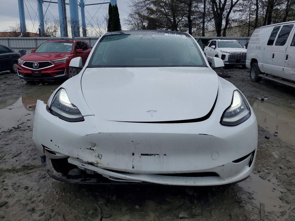 Продажа на аукционе авто 2021 Tesla Model Y, vin: 5YJYGDEE0MF077517, номер лота: 45827736