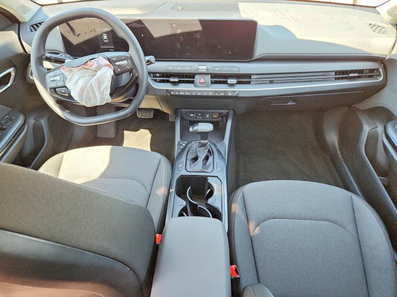 2025 Kia K4 მანქანა იყიდება აუქციონზე, vin: 3KPFT4DE2SE188268, აუქციონის ნომერი: 46836536