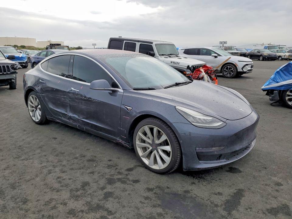 Aukcja sprzedaży 2018 Tesla Model 3, vin: 5YJ3E1EB1JF185015, numer aukcji: 48243346