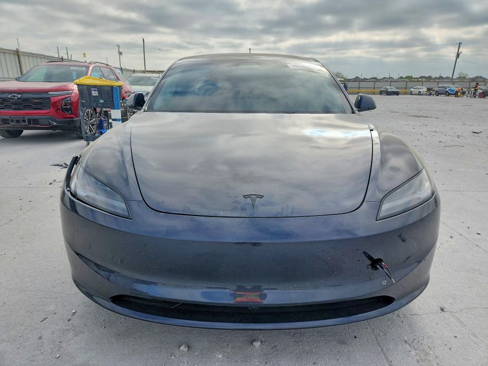 46505726 :رقم المزاد ، 5YJ3E1EA9TF143038 vin ، 2026 Tesla Model 3 مزاد بيع
