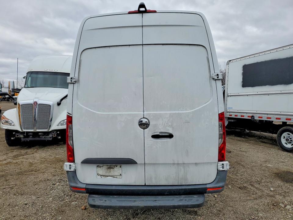 Продажа на аукционе авто 2019 Freightliner Sprinter, vin: WDRPF1CD6KT007084, номер лота: 59127256