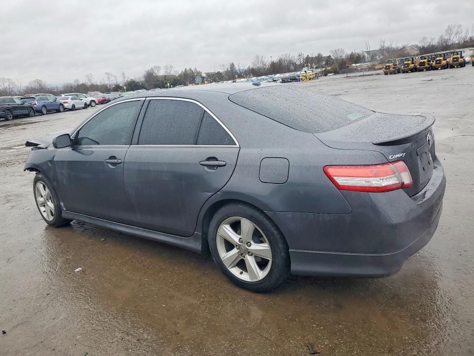79478995 :رقم المزاد ، 4T1BF3EKXBU632420 vin ، 2011 Toyota Camry مزاد بيع