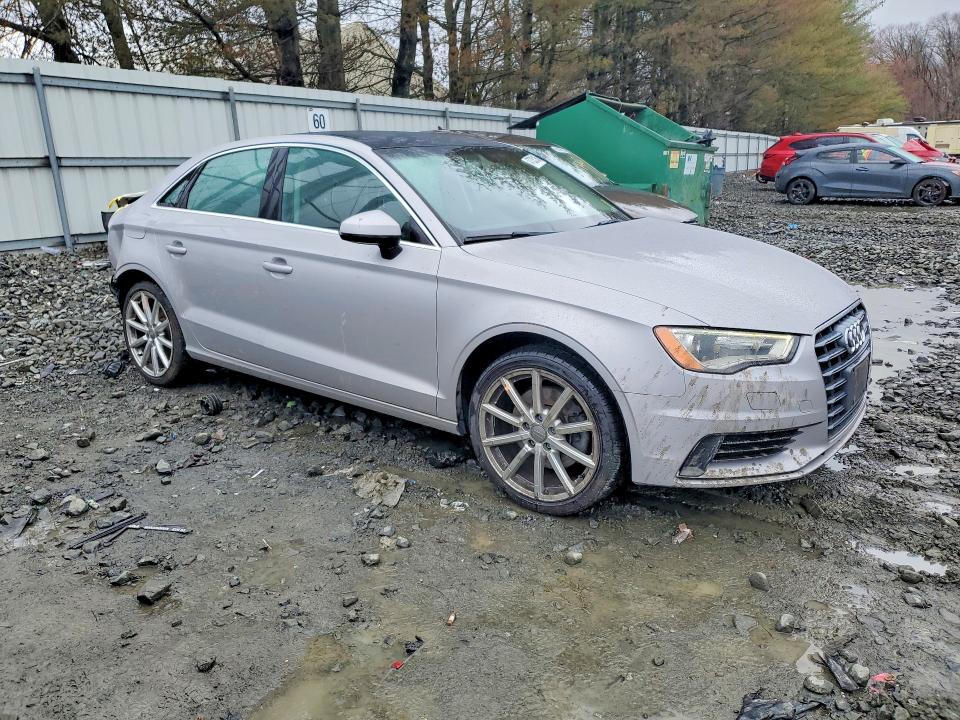 2015 Audi A3 მანქანა იყიდება აუქციონზე, vin: WAUCCGFF8F1020022, აუქციონის ნომერი: 47335136