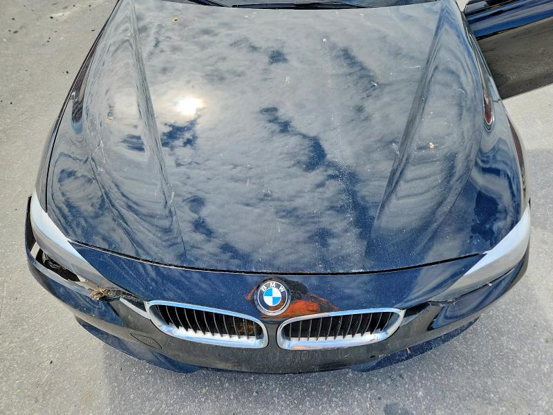 2015 Bmw 320 მანქანა იყიდება აუქციონზე, vin: WBA3B1C54FK138624, აუქციონის ნომერი: 45492106
