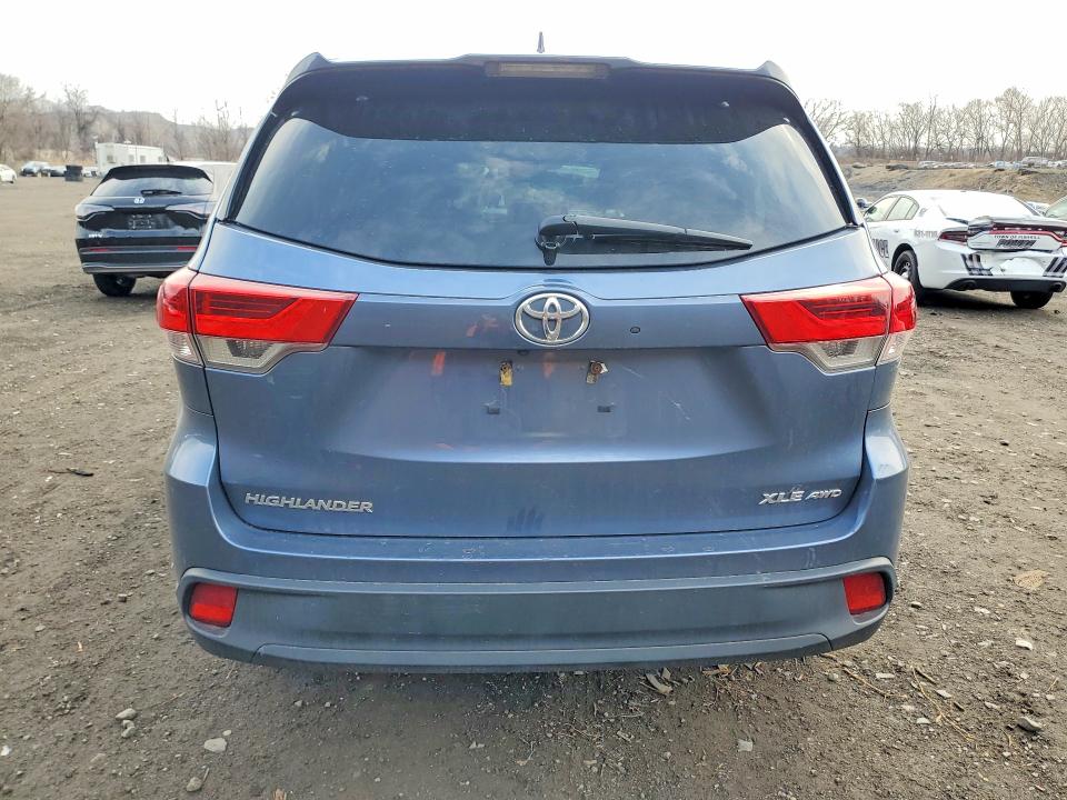 Aukcja sprzedaży 2019 Toyota Highlander, vin: 5TDJZRFH9KS739265, numer aukcji: 47891086