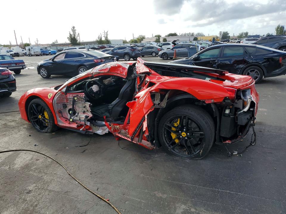 54877666 :رقم المزاد ، ZFF79ALA5G0217425 vin ، 2016 Ferrari 488 Gtb مزاد بيع