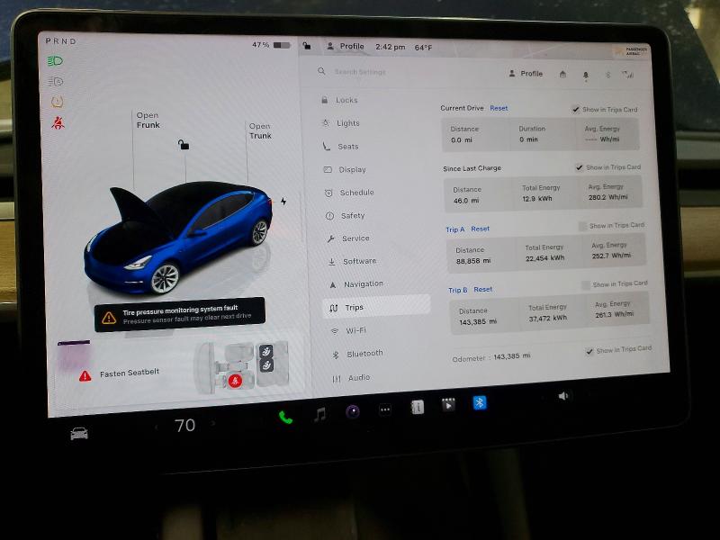 47259166 :رقم المزاد ، 5YJ3E1EA5NF372612 vin ، 2022 Tesla Model 3 مزاد بيع