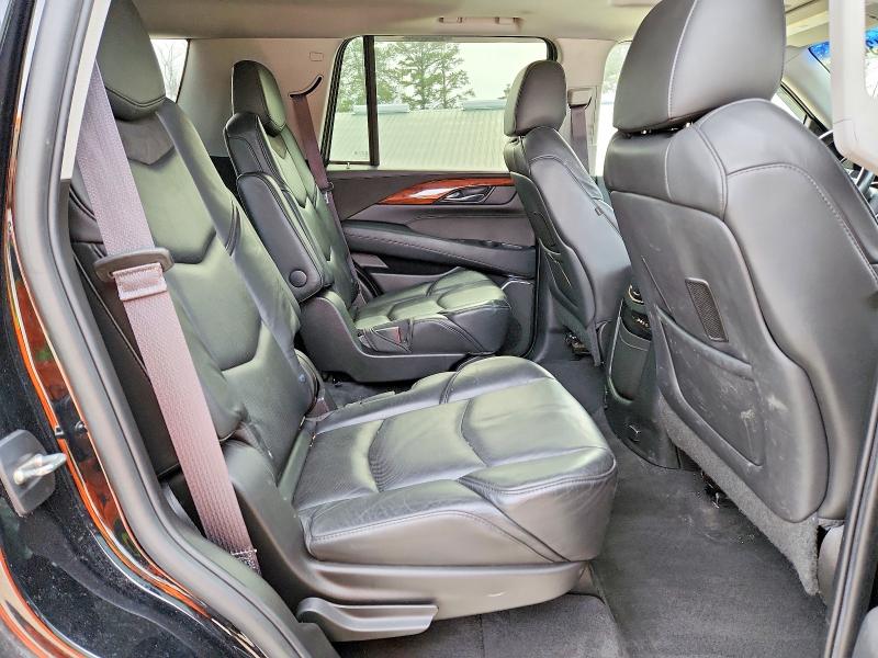 2015 Cadillac Escalade მანქანა იყიდება აუქციონზე, vin: 1GYS4BKJ1FR230269, აუქციონის ნომერი: 45913456