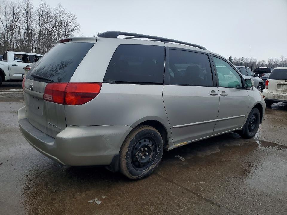 2004 Toyota Sienna მანქანა იყიდება აუქციონზე, vin: 5TDZA23C14S020072, აუქციონის ნომერი: 79369765