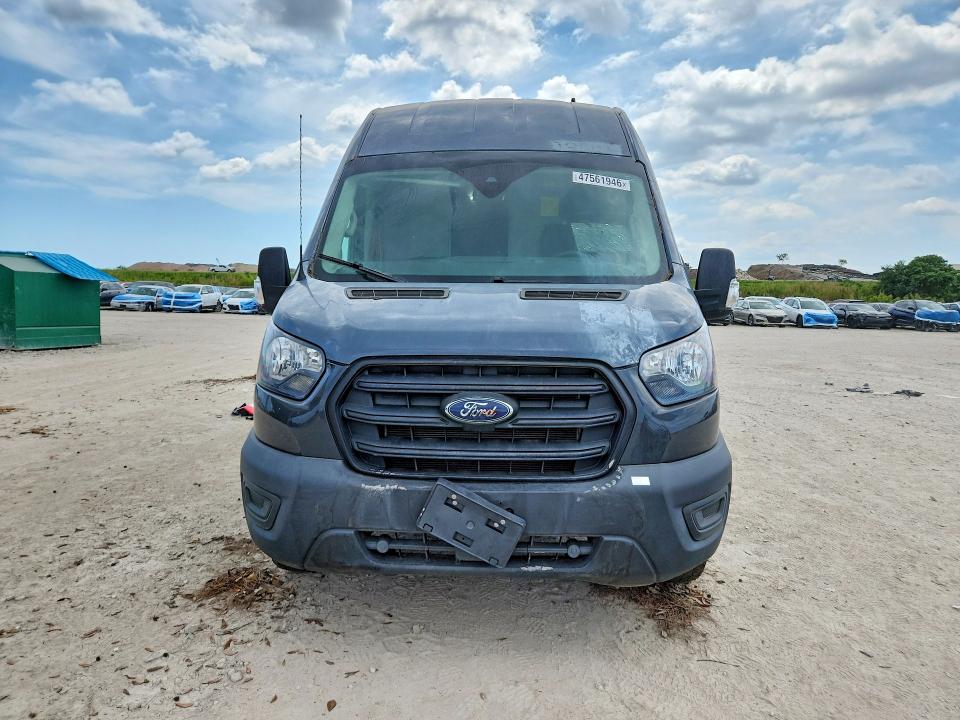 47561946 :رقم المزاد ، 1FTBR3X88LKA72598 vin ، 2020 Ford Transit مزاد بيع