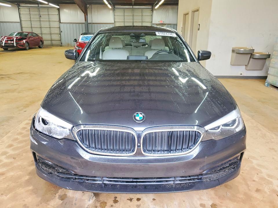 41924746 :رقم المزاد ، WBAJA5C54KBX88016 vin ، 2019 Bmw 530 مزاد بيع