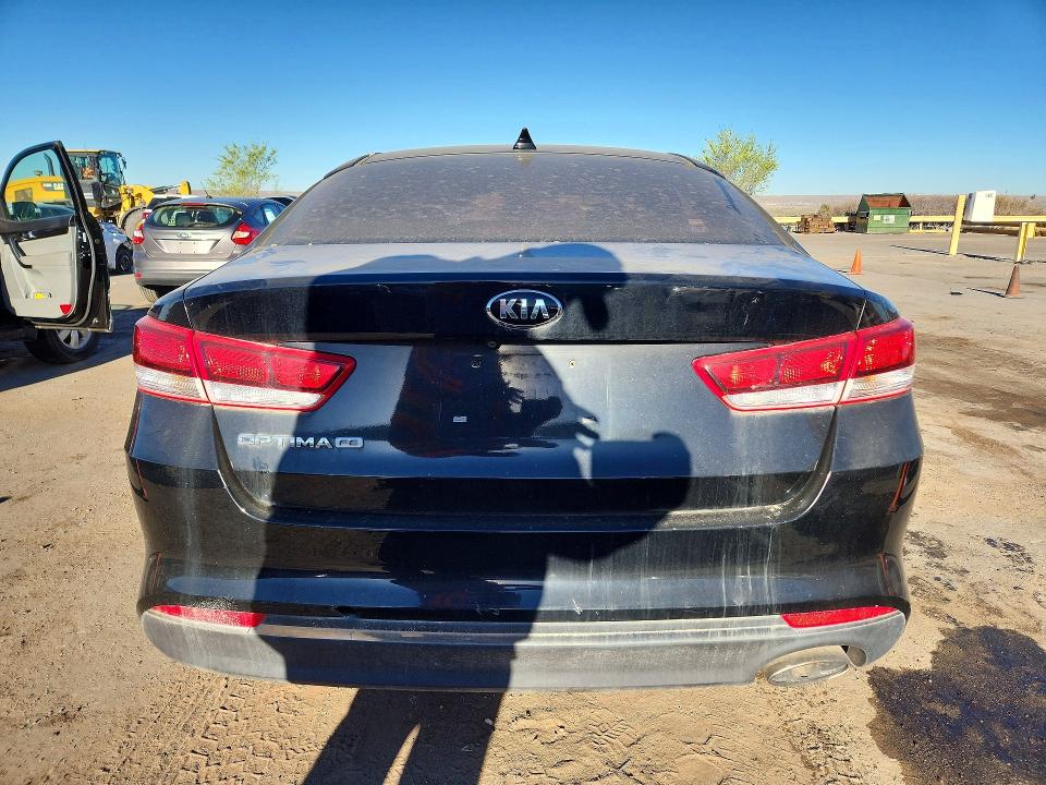 46220416 :رقم المزاد ، 5XXGT4L35HG152210 vin ، 2017 Kia Optima مزاد بيع