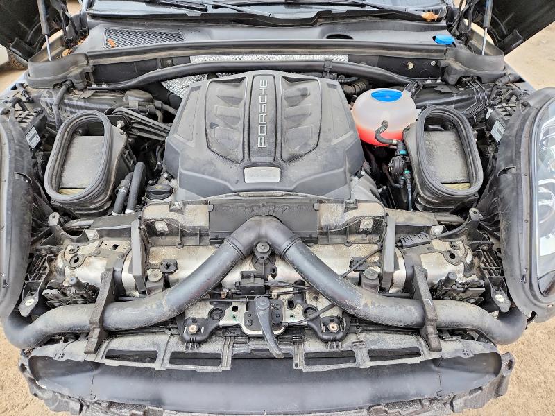 Auction sale of the 2018 Porsche Macan, vin: WP1AB2A5XJLB38454, lot number: 47167256