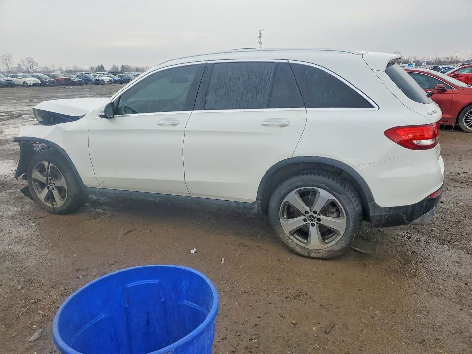2017 Mercedes-benz Glc მანქანა იყიდება აუქციონზე, vin: WDC0G4KB2HV011950, აუქციონის ნომერი: 47882346