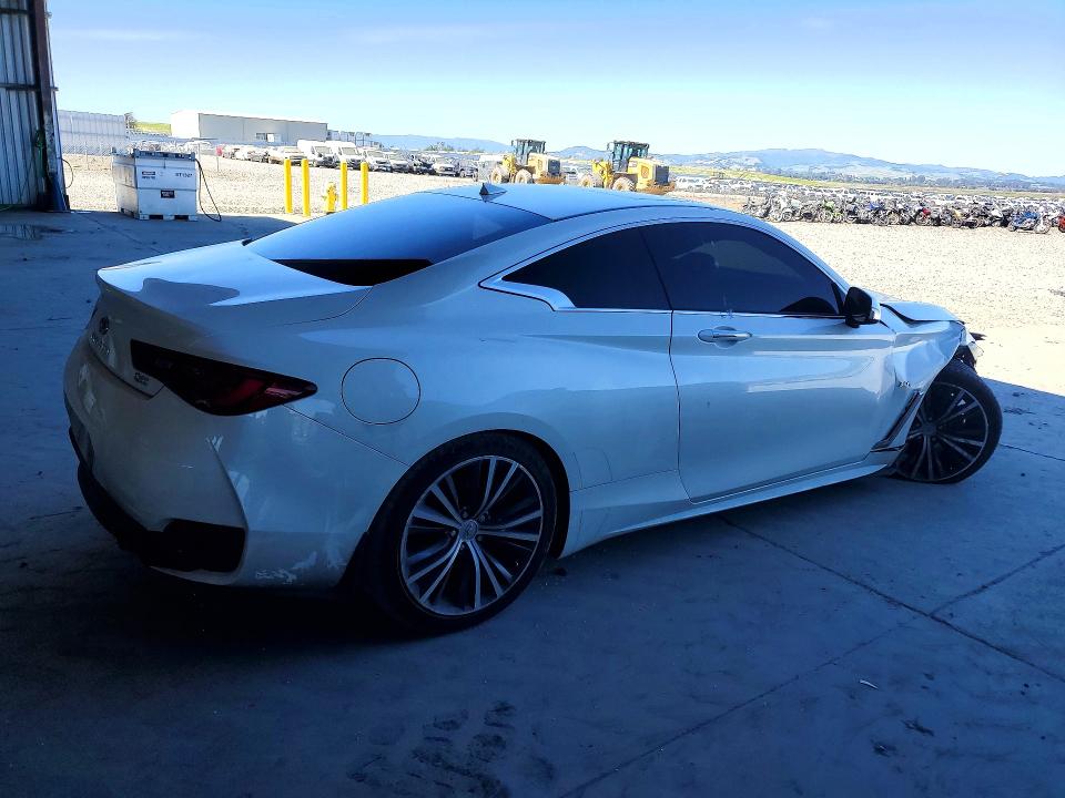 47069916 :رقم المزاد ، JN1EV7EK7HM362215 vin ، 2017 Infiniti Q60 مزاد بيع