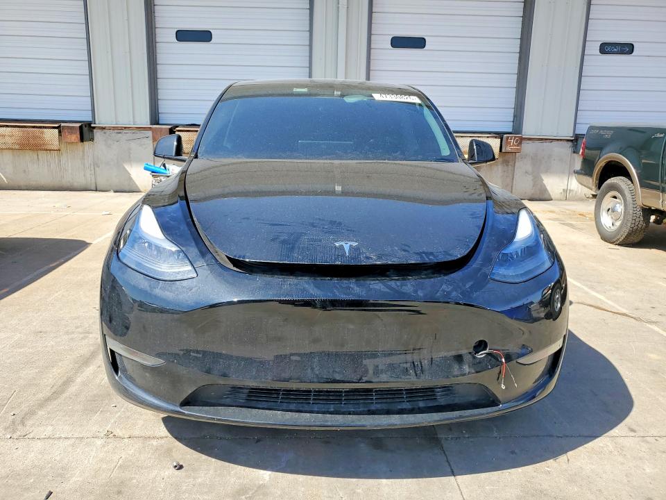 2025 Tesla Model Y მანქანა იყიდება აუქციონზე, vin: 7SAYGAEEXSF293065, აუქციონის ნომერი: 47330826