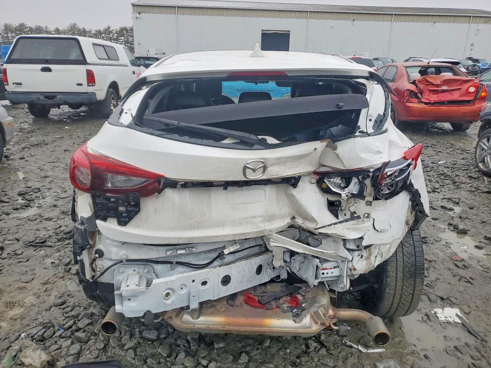 Продаж на аукціоні авто 2018 Mazda 3, vin: 3MZBN1M31JM257068, номер лоту: 79651305