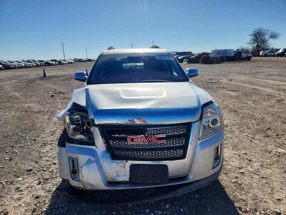 46008446 :رقم المزاد ، 2GKALSEK8F6180026 vin ، 2015 Gmc Terrain مزاد بيع