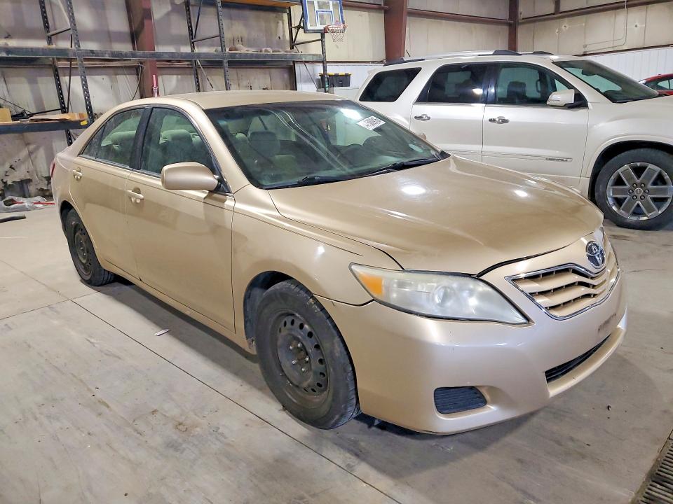 2011 Toyota Camry მანქანა იყიდება აუქციონზე, vin: 4T1BF3EK2BU703402, აუქციონის ნომერი: 47500916