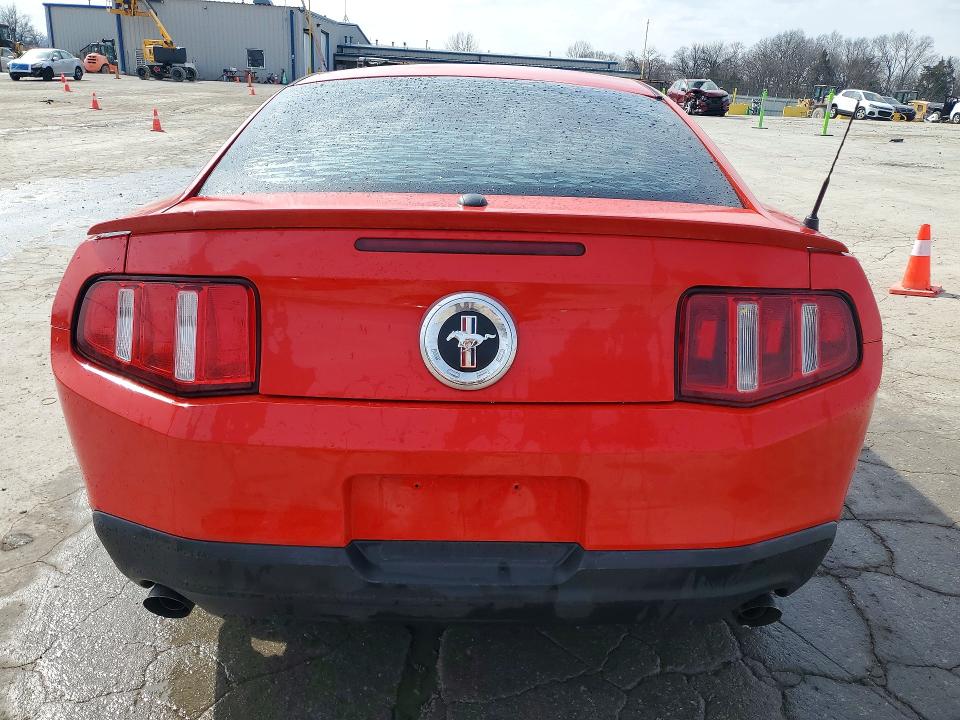 79937955 :رقم المزاد ، 1ZVBP8AM7C5235424 vin ، 2012 Ford Mustang مزاد بيع