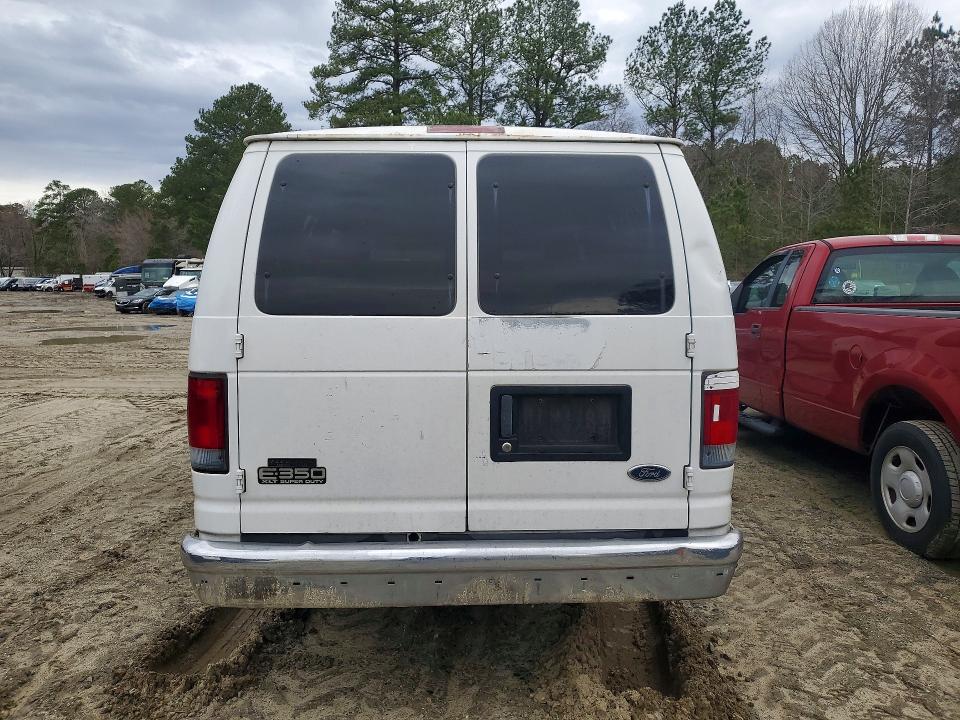Продаж на аукціоні авто 2000 Ford Econoline, vin: 1FBSS31L7YHA98779, номер лоту: 45618026