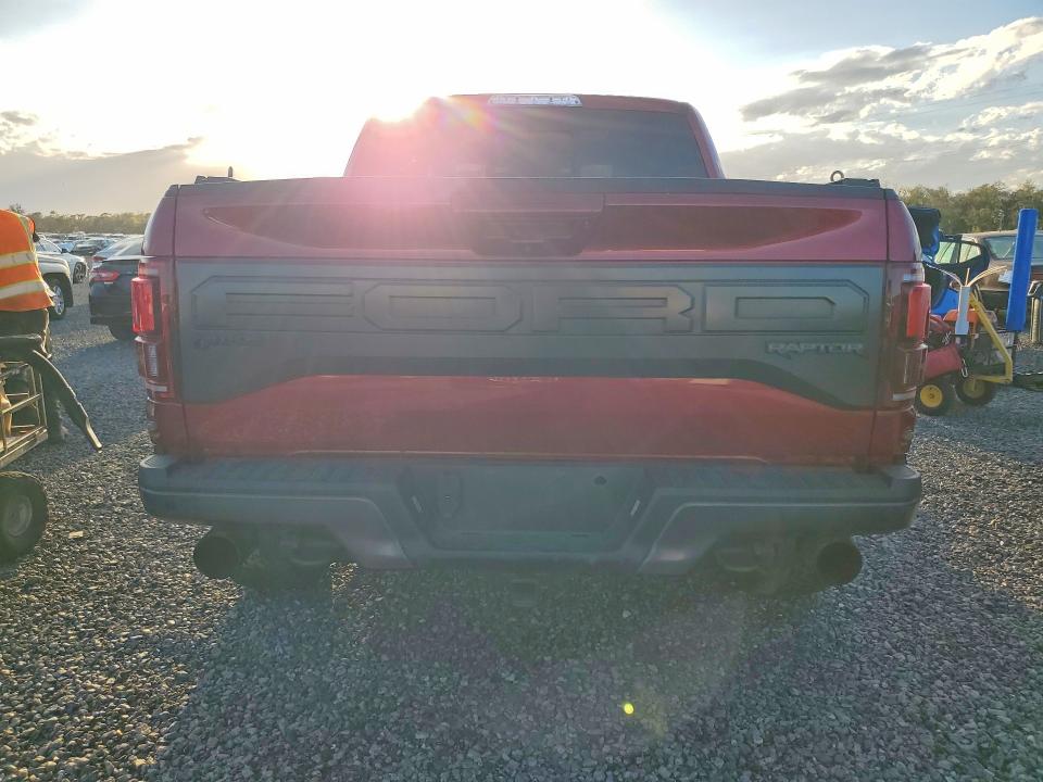 Продажа на аукционе авто 2018 Ford F150, vin: 1FTFW1RG3JFC76833, номер лота: 79794965
