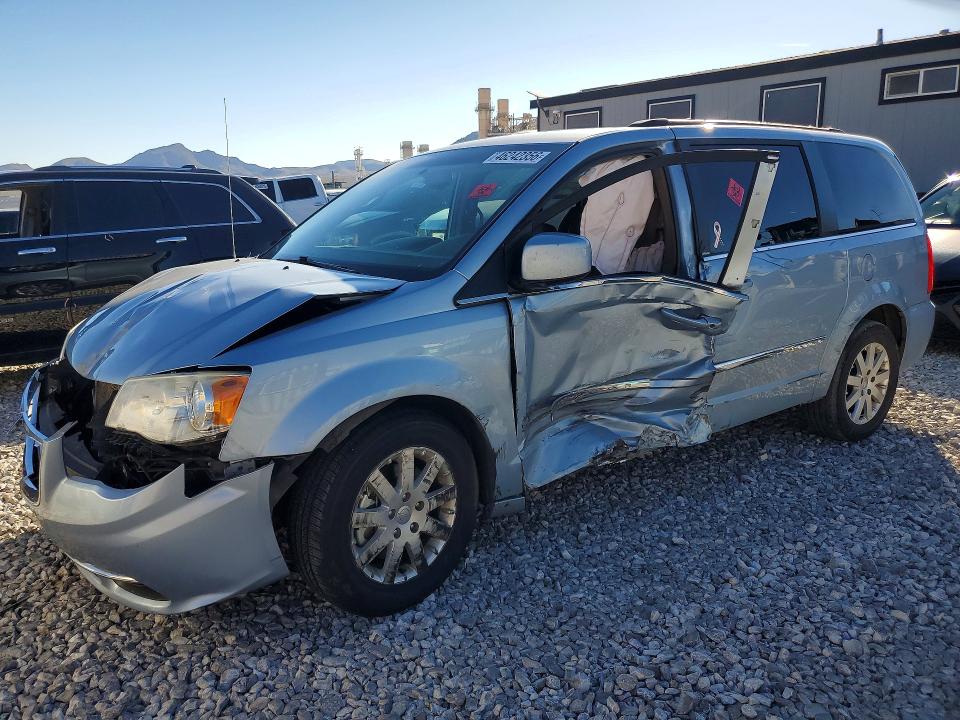 2013 Chrysler Town & Country მანქანა იყიდება აუქციონზე, vin: 2C4RC1BG5DR540339, აუქციონის ნომერი: 46242356