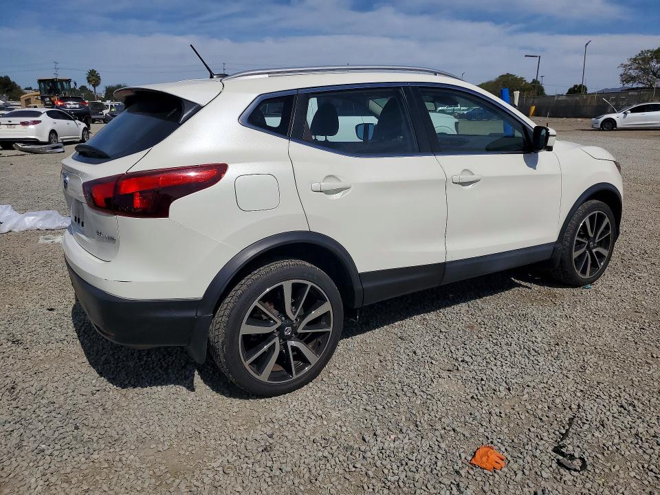 Продаж на аукціоні авто 2017 Nissan Rogue Sport, vin: JN1BJ1CR2HW100263, номер лоту: 41812796