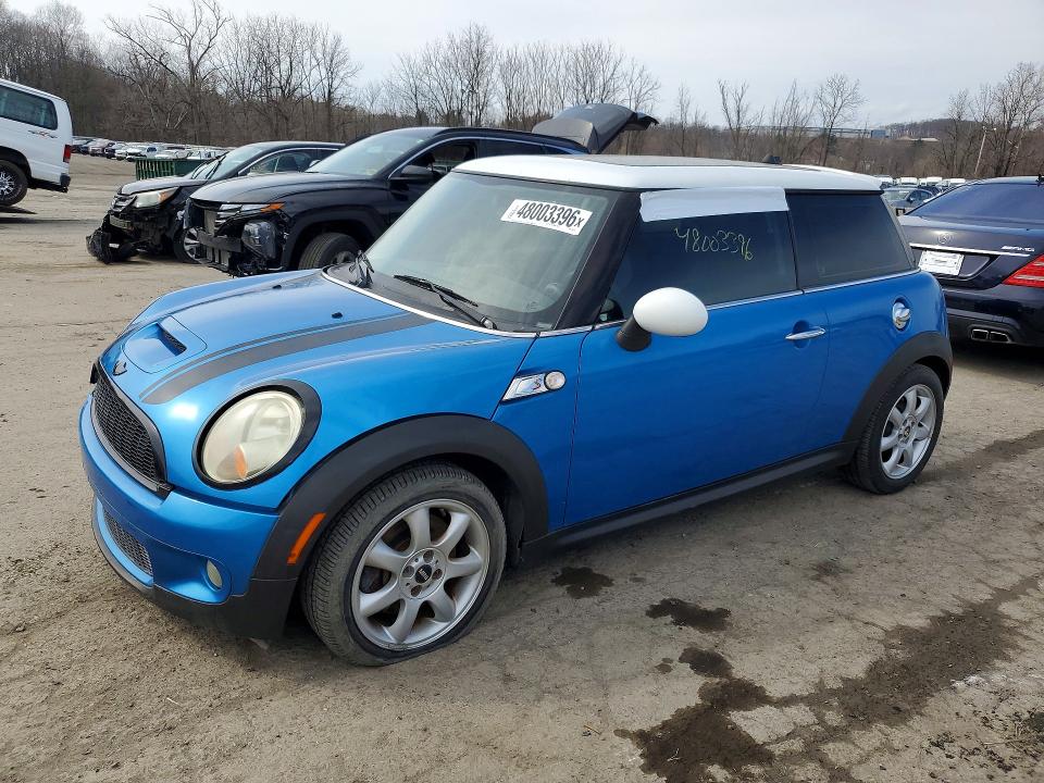 2009 Mini Cooper მანქანა იყიდება აუქციონზე, vin: WMWMF73589TW87141, აუქციონის ნომერი: 48003396