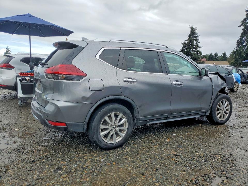 Продажа на аукционе авто 2019 Nissan Rogue, vin: KNMAT2MVXKP528703, номер лота: 47012196
