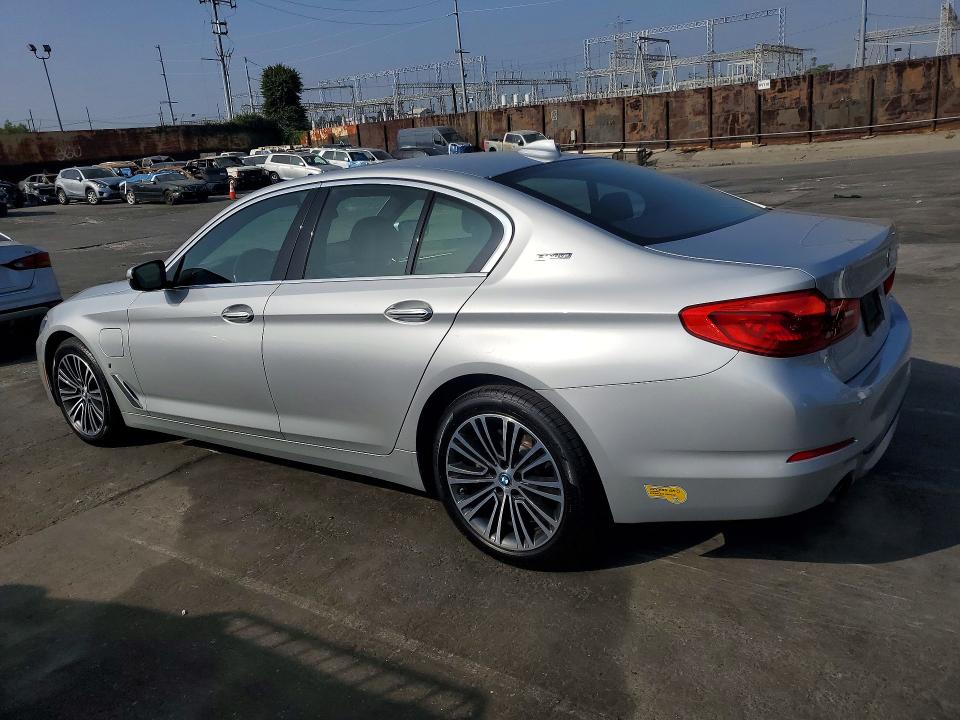 2018 Bmw 530e მანქანა იყიდება აუქციონზე, vin: WBAJA9C5XJB033426, აუქციონის ნომერი: 47546286