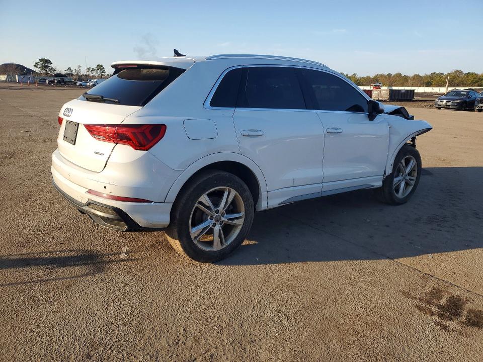 Продажа на аукционе авто 2020 Audi Q3, vin: WA1EEDF33L1030845, номер лота: 41808786