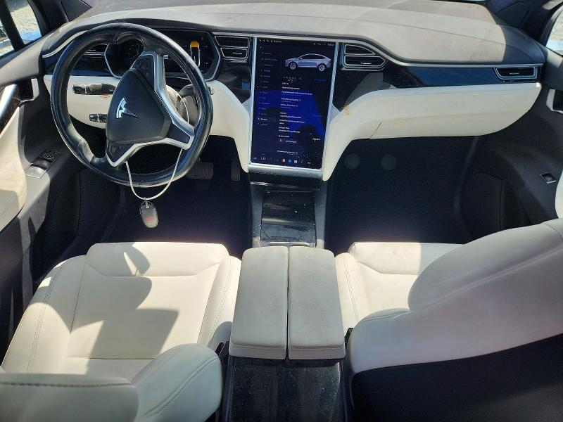 Продажа на аукционе авто 2018 Tesla Model X, vin: 5YJXCDE22JF087670, номер лота: 47626516