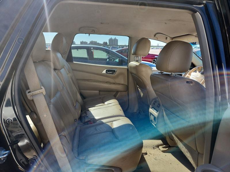2015 Nissan Pathfinder მანქანა იყიდება აუქციონზე, vin: 5N1AR2MN3FC713392, აუქციონის ნომერი: 45646116