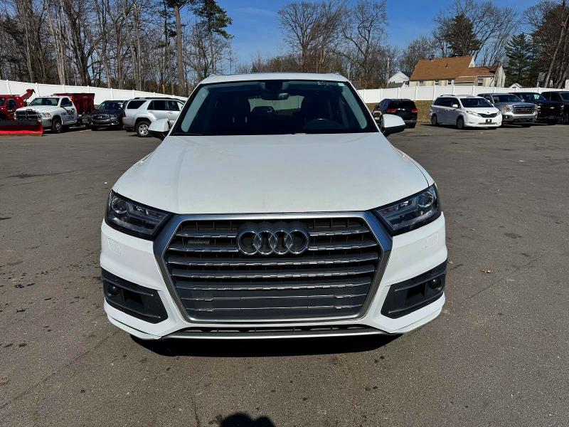 Продаж на аукціоні авто 2017 Audi Q7, vin: WA1LAAF78HD028003, номер лоту: 47843656