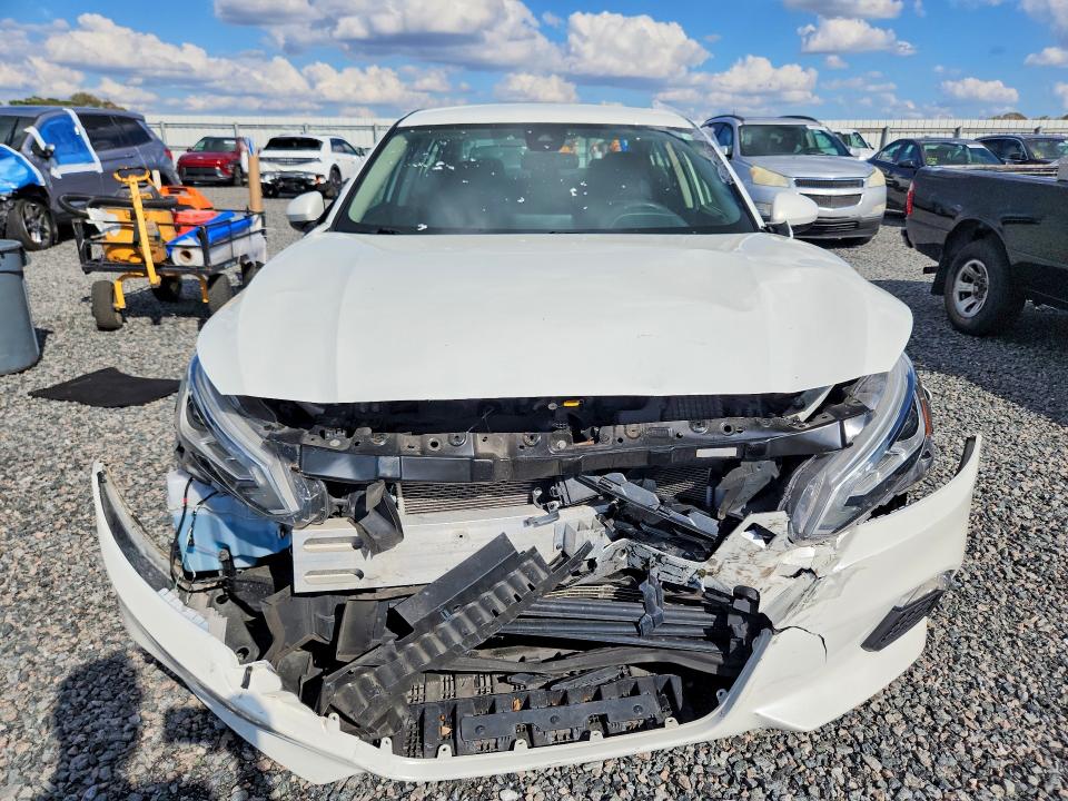 Продажа на аукционе авто 2021 Nissan Altima, vin: 1N4BL4DV9MN416172, номер лота: 79432315