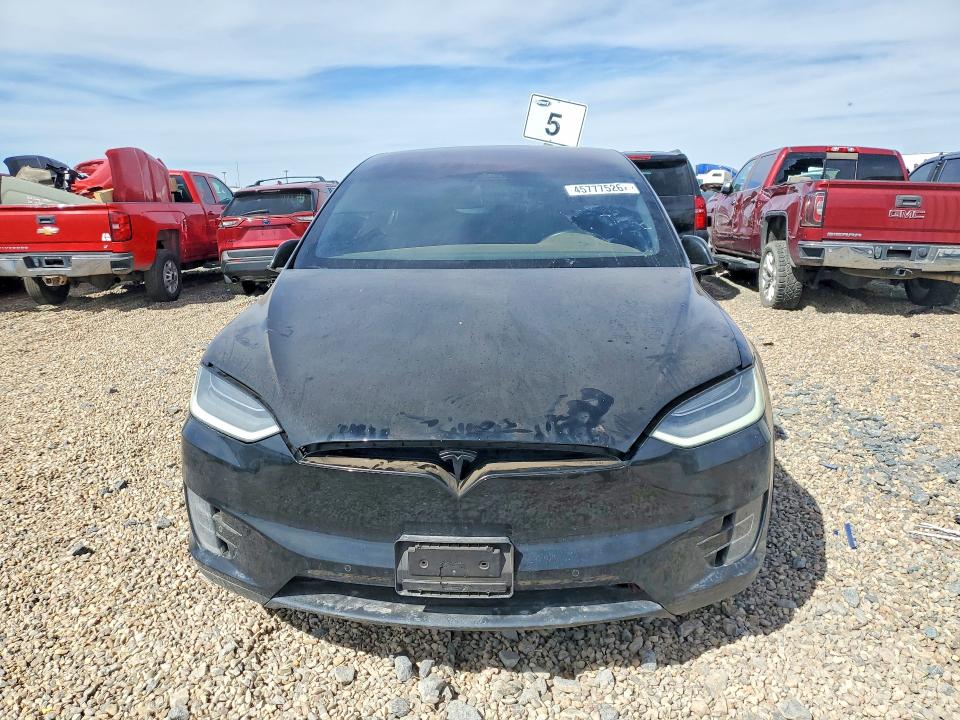 2020 Tesla Model X მანქანა იყიდება აუქციონზე, vin: 5YJXCDE4XLF303429, აუქციონის ნომერი: 45777526