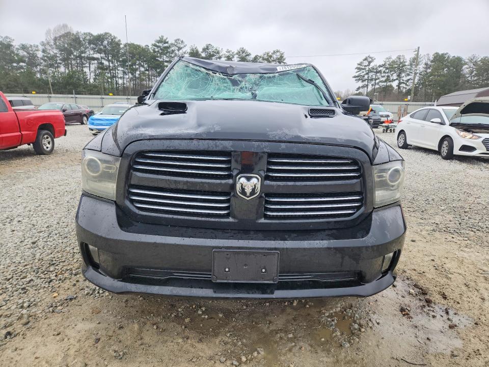 78129595 :رقم المزاد ، 1C6RR6MT2FS535694 vin ، 2015 Ram 1500 مزاد بيع