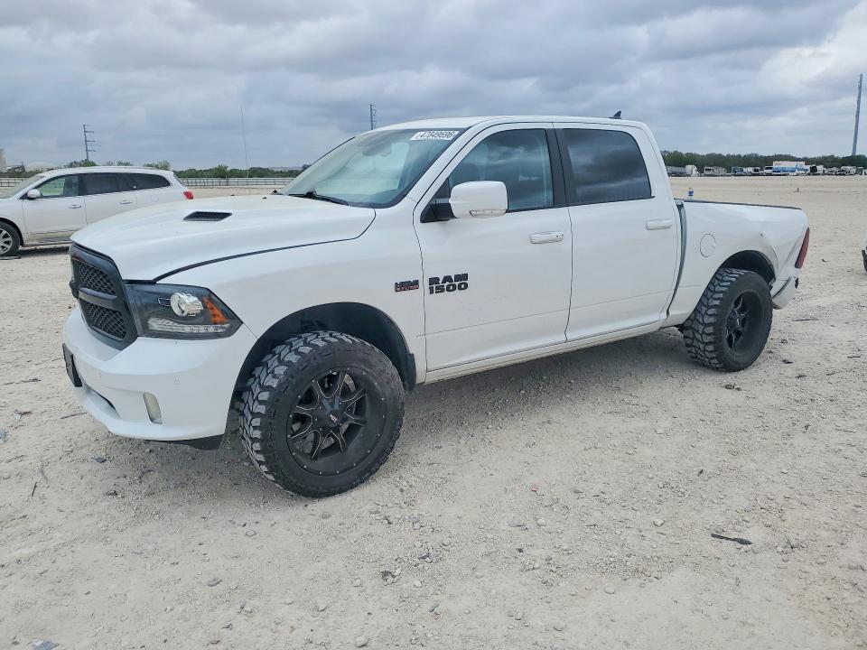 47849696 :رقم المزاد ، 1C6RR7MT4HS831213 vin ، 2017 Ram 1500 مزاد بيع